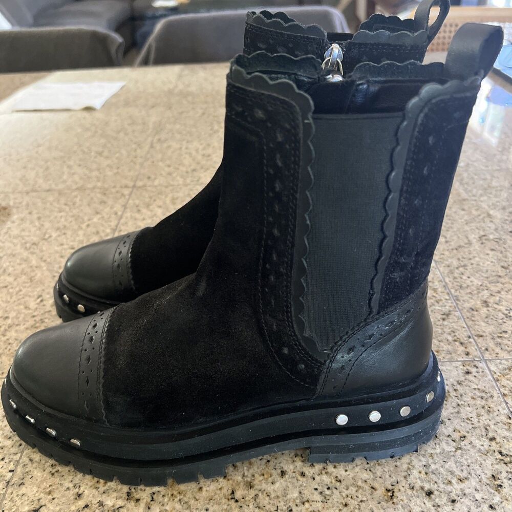 EUC Free People Tate Black Suede Chelsea Boots Size 6.5 Women's Side Zip Chunky - Picture 5 of 14